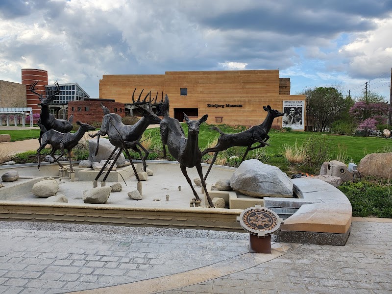 White River State Park Parking Lot